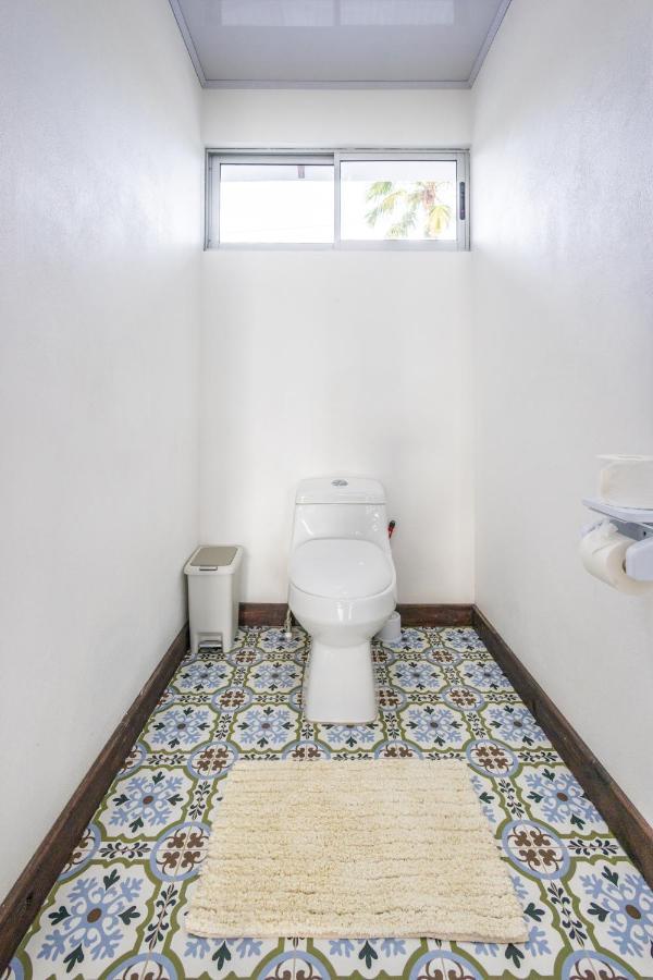 The Babylon Suite Tortuguero Luaran gambar
